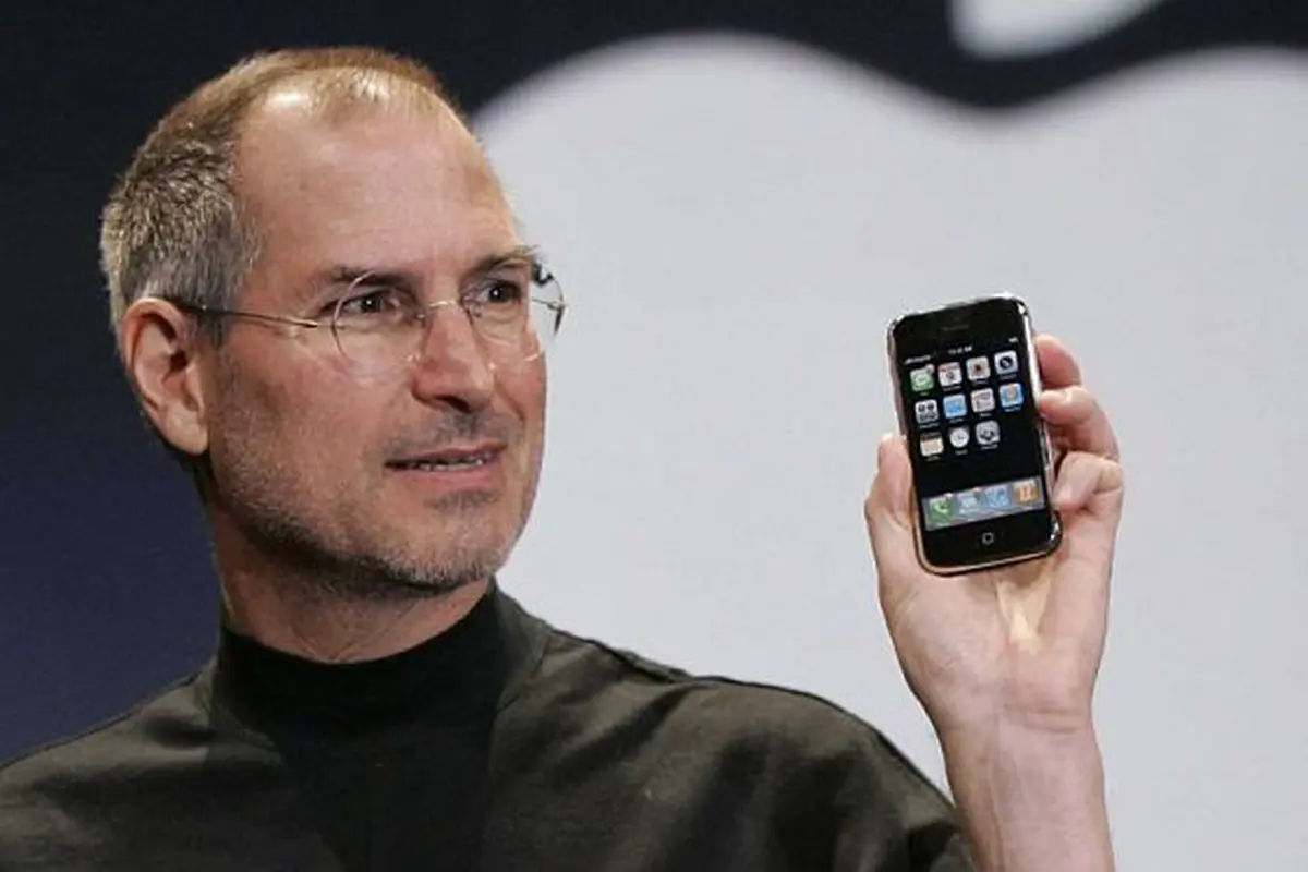 Nostalgia 8 Tahun Perjalanan iPhone (lagi)