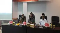 Rapat Pleno di KPUD Pangkep, Sulsel (Liputan6.com/ Eka Hakim)