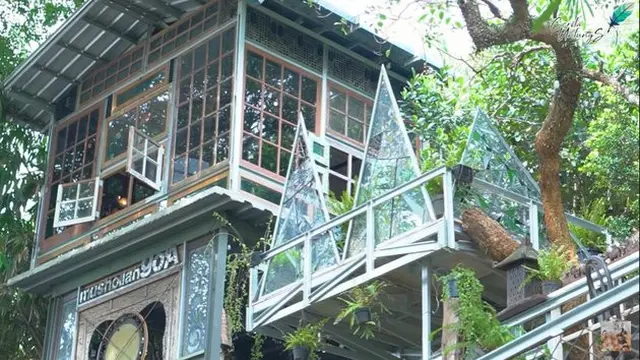 Di Pinggir Rel Kereta, 7 Potret Rumah Dik Doank yang Artistik