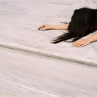 Meski banyak hal mengecewakanmu, bukan berarti kamu tak bisa menyembuhkan luka. 