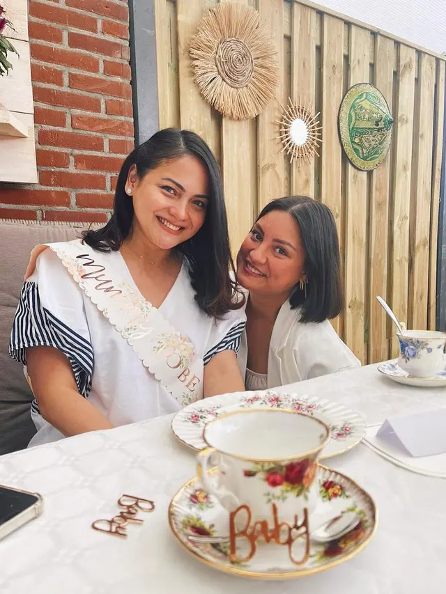 Ghea D'Syawal menggelar baby shower. (Foto: Instagram @ghea.dsyawal)