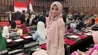 6 Fashion Ibu Pejabat Ala Jihan Fahira, Simpel tapi Tetap Elegan