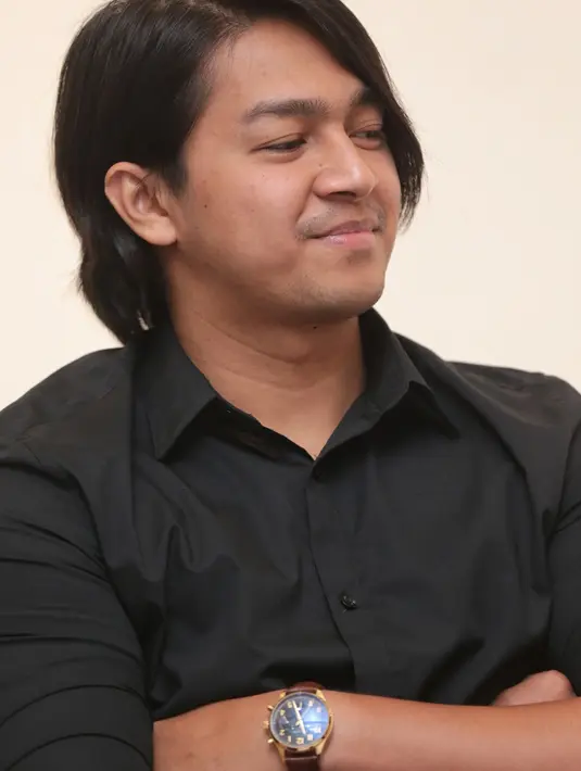 "Menyenangkan dan dapat pengalaman baru. Pemainnya sangat membantu, karena kan kesulitan jika ketemu ama pemain asing tapi ga tahu karakternya dan apa yang dilakukan," tambahnya. (Adrian Putra/Bintang.com)