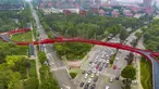 Foto dari udara menunjukkan bagian dari "jalur hijau" di Kota Tangshan, Provinsi Hebei, China utara (10/7/2020). Fase pertama dari proyek "jalur hijau" ini, yang meliputi delapan jembatan wisata dan menghubungkan beberapa taman kota, telah memasuki tahap operasional uji coba. (Xinhua/Yang Shiyao)