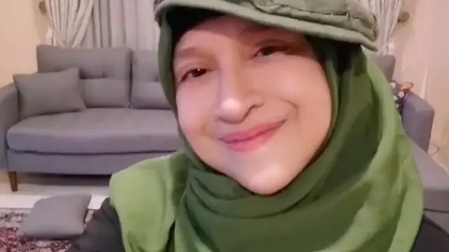 Masih Lajang di Usia 55 Tahun, Ini 6 Potret Terbaru Sylvana Herman. (Sumber: Instagram/silvanahermanreal_ano)