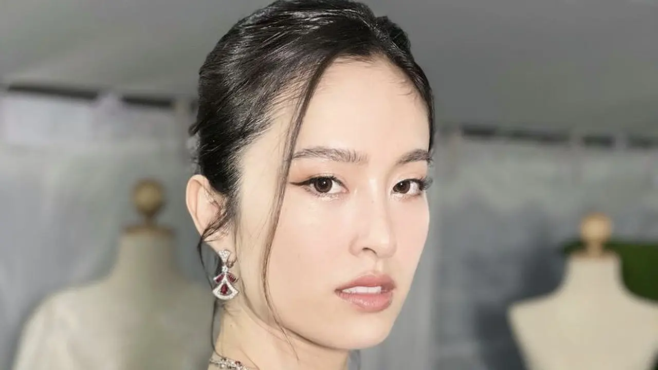 Nong Poy saat Resepsi Pernikahan