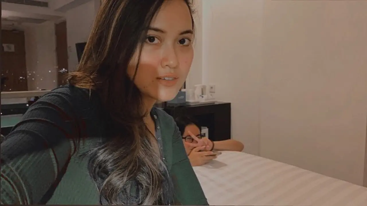 6 Potret Pedangdut Meggy Diaz Tanpa Makeup, Tetap Menawan