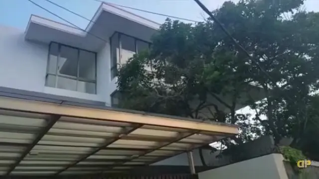 Rumah Dewi Perssik (YouTube Dewi Perssik)