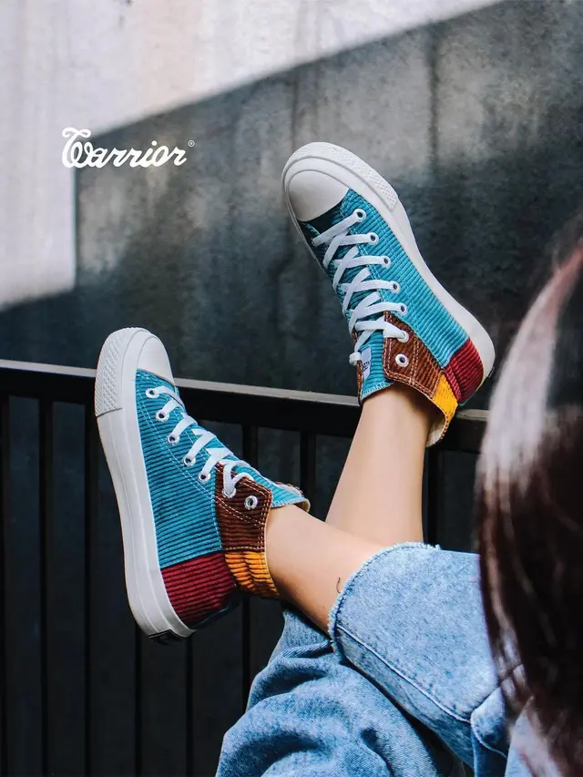 Sepatu Warrior