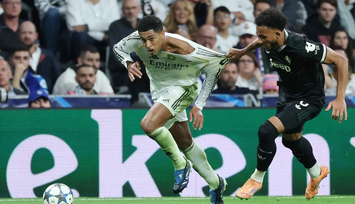 Laga antara Real Madrid vs Juventus berlangsung dalam tempo tinggi sejak menit awal pertandingan. (Thomas COEX/AFP)