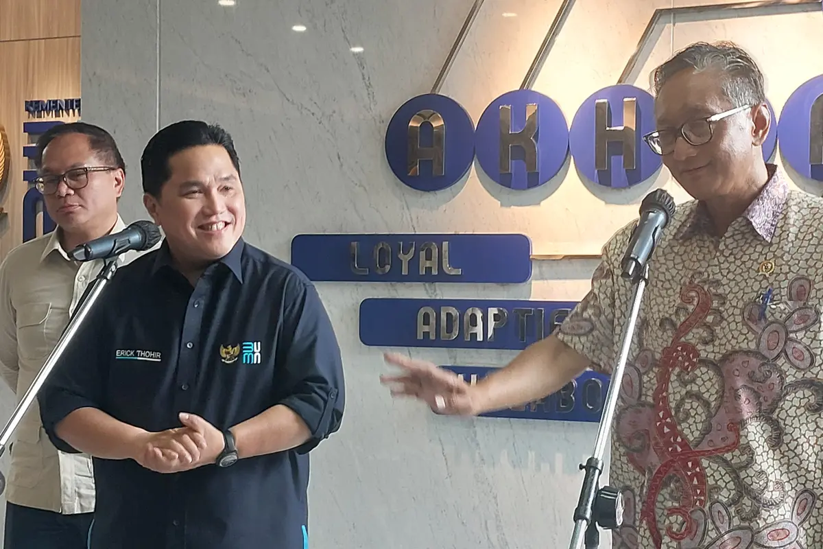 Menteri BUMN Erick Thohir menerima kunjungan Menteri Pekerjaan Umum Dody Hanggodo di Kantor Kementerian BUMN