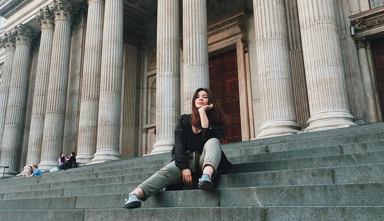 (Instagram/sharazaaa)