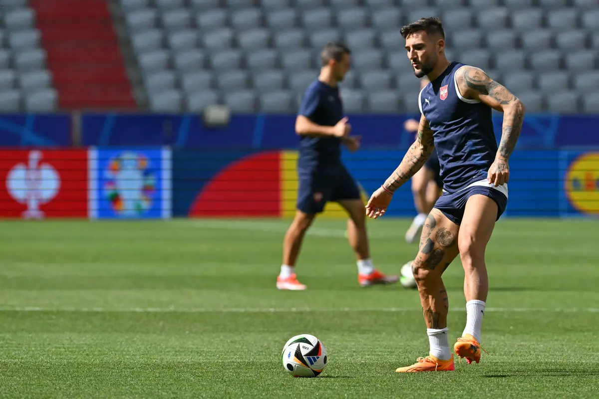 Latihan Serbia Jelang VS Slovenia di EURO