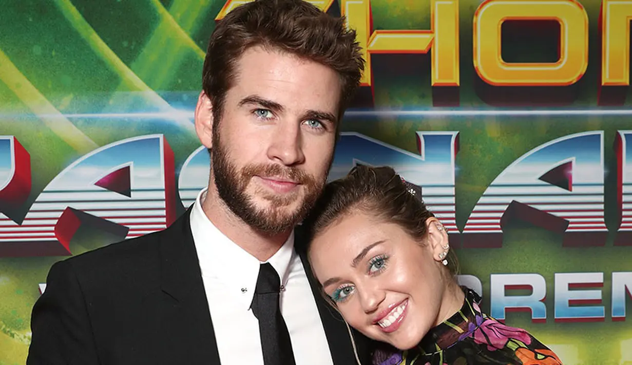 Sumber tersebut mengatakan bahwa ibu Miley sangat-sangat menginginkan dirinya menjadi seorang nenek. Ayah Miley pun merasa senang jika anaknya benar-benar hamil. (AFP/Bintang)