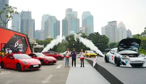 Milly86 Muncul di GBK Usai Tampil di Jepang, Langsung Jadi Rebutan Foto