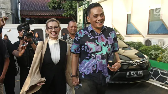 Sebelumnya Mangkir, Reza Artamevia Akhirnya Datangi Sidang Gatot Brajamusti