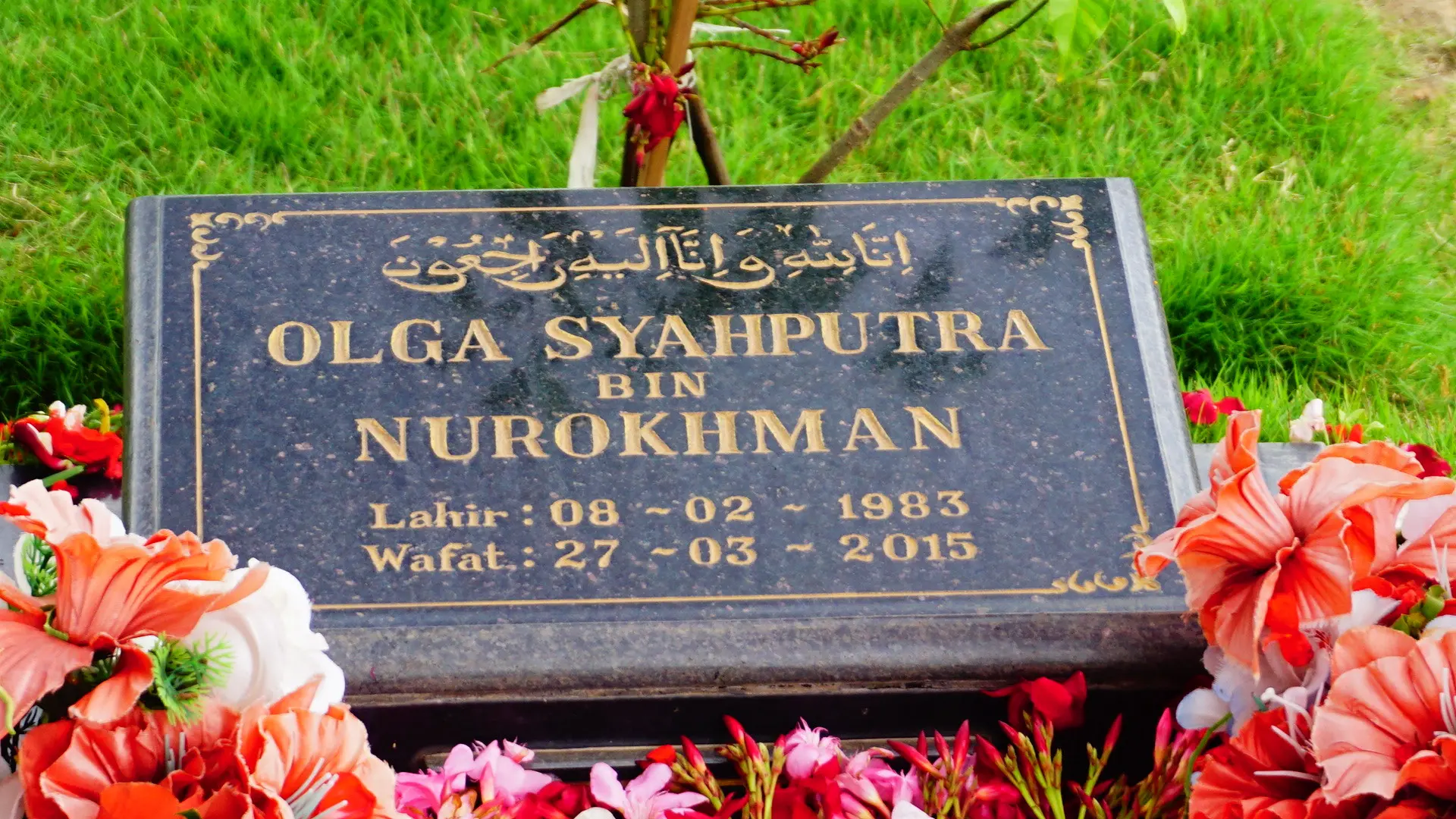 Makam Olga Syahputra. (Syaiful Bahri/Bintang.com)