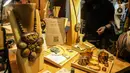 Salah satu produk kerajinan yang dipajang pada pameran International Handicraft Trade Fair (INACRAFT) di Jakarta Convention Center (JCC), Senayan, Jakarta, Kamis (24/3/2022). Setelah vakum selama dua tahun lamanya, Jakarta INACRAFT akhirnya akan kembali digelar. (Liputan6.com/Johan Tallo)