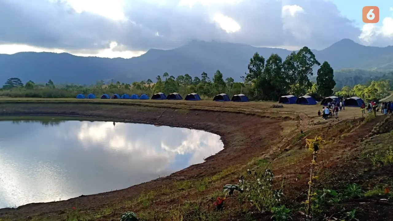 Danau Kelimutu