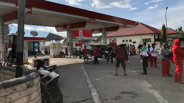 SPBU di Palu dan Donggala kembali beroperasi.