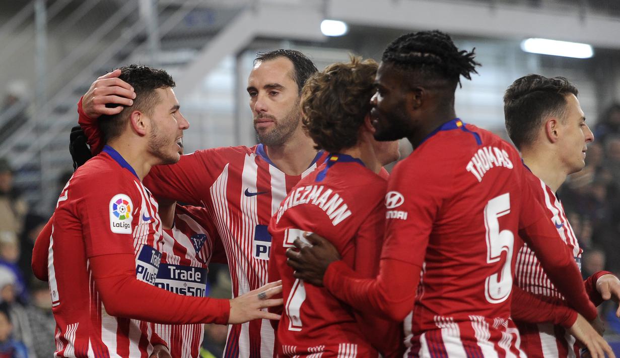 2. Atletico Madrid - 41 poin (AFP/Ander Gillenea)