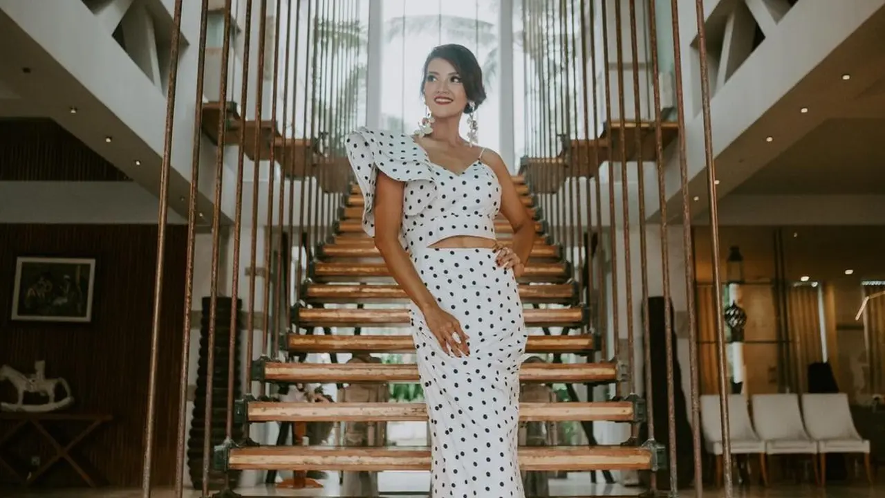 Ulang Tahun Farah Quinn ke-41