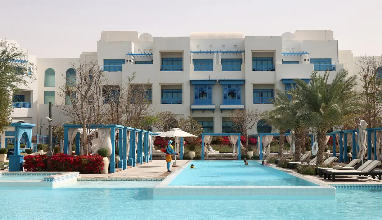Dengan segala kemewahan Hilton Salwa Beach Resort and Villa, Timnas Belgia tentunya akan mendapatkan kenyamanan dan diharapakan dapat melangkah jauh di ajang Piala Dunia Qatar 2022. (AFP/Karim Jaafar)