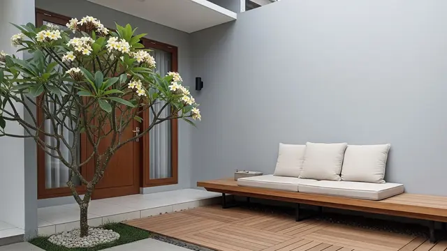 Model Teras Rumah Mini dengan Pohon Kecil Berbunga