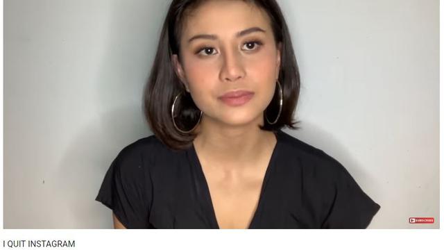 Karin 'Awkarin' Novilda Buka Suara soal Pengalaman Depresi 