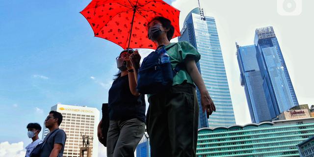 Cuaca Panas Ekstrem Landa Jakarta, Pemprov DKI Minta Warga Jaga Kesehatan