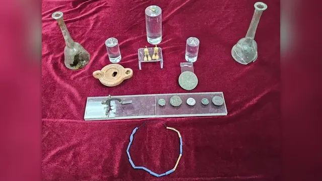 Makam Orang Kaya Kuno