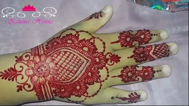 Cara Membuat Gambar Henna (Sumber: Youtube/Zahrina Henna)