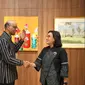 Menteri Keuangan (Menkeu) Sri Mulyani Indrawati bertemu dengan Presiden Singapura Tharman Shanmugaratnam. (Foto: instagram @smindrawati)