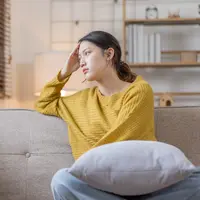 Sedih./copyright&nbsp;shutterstock.com/g/DauGyung