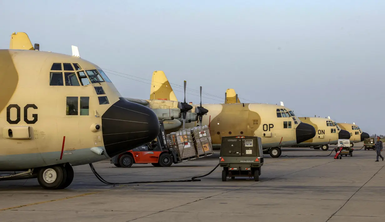 Sebelumnya, pada pekan lalu, Program Pangan Dunia (WFP) Perserikatan Bangsa Bangsa (PBB) telah mengeluarkan peringatan bahwa sepertiga penduduk Gaza tidak mendapat makanan selama beberapa hari berturut-turut akibat blokade yang dilakukan Israel. (Abdel Majid BZIOUAT/AFP)