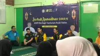 Dewan Pimpinan Pusat Angkatan Muda Pembaharuan Indonesia (DPP AMPI) mengadakan acara pemberian santunan dan dilanjutkan dengan buka puasa bersama di 3 Panti Asuhan Yatim Piatu jelang akhir Ramadhan pada Rabu (19/4/2023). (Ist)