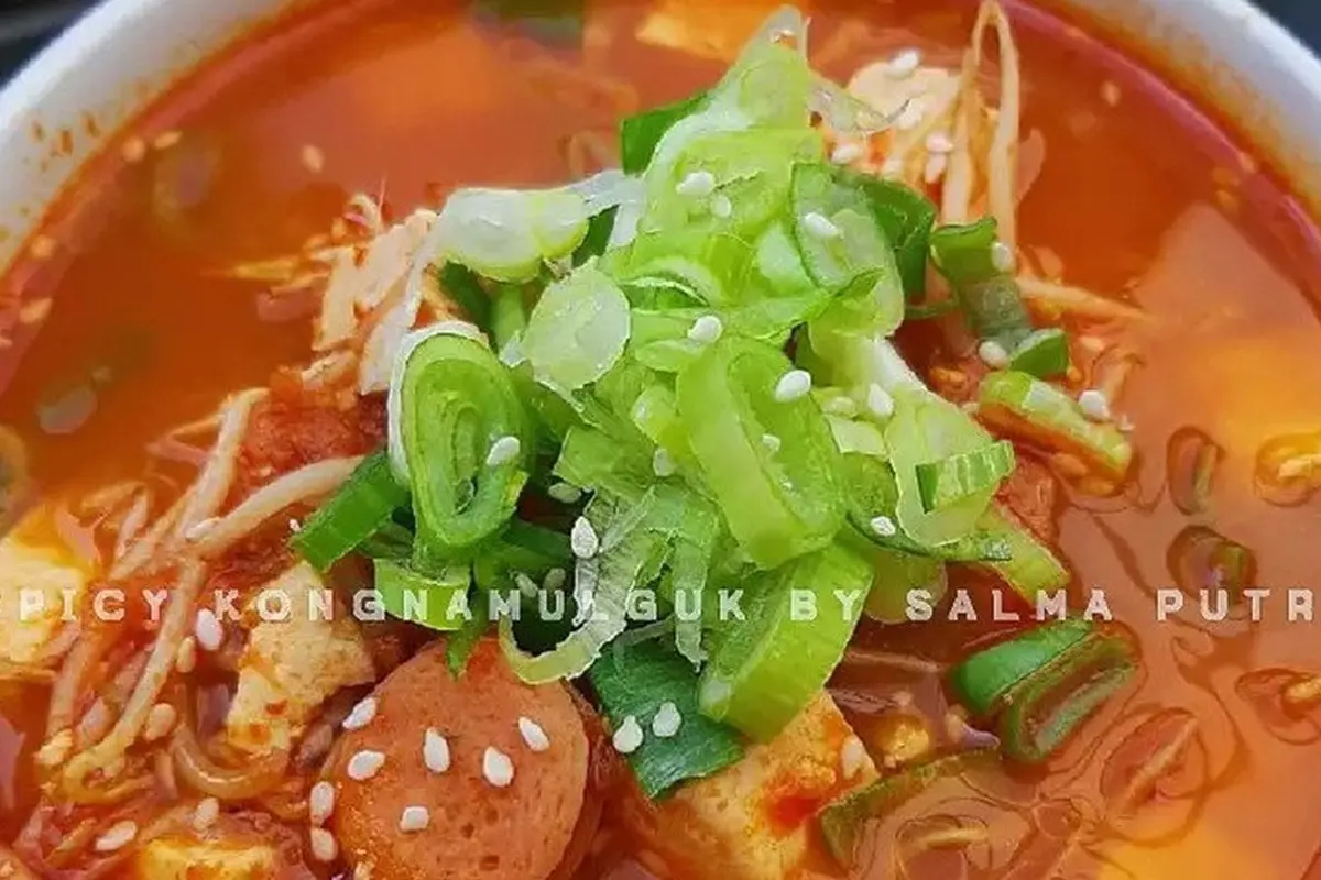Resep sup taoge khas Korea. (dok. Cookpad @salmaeptr_)