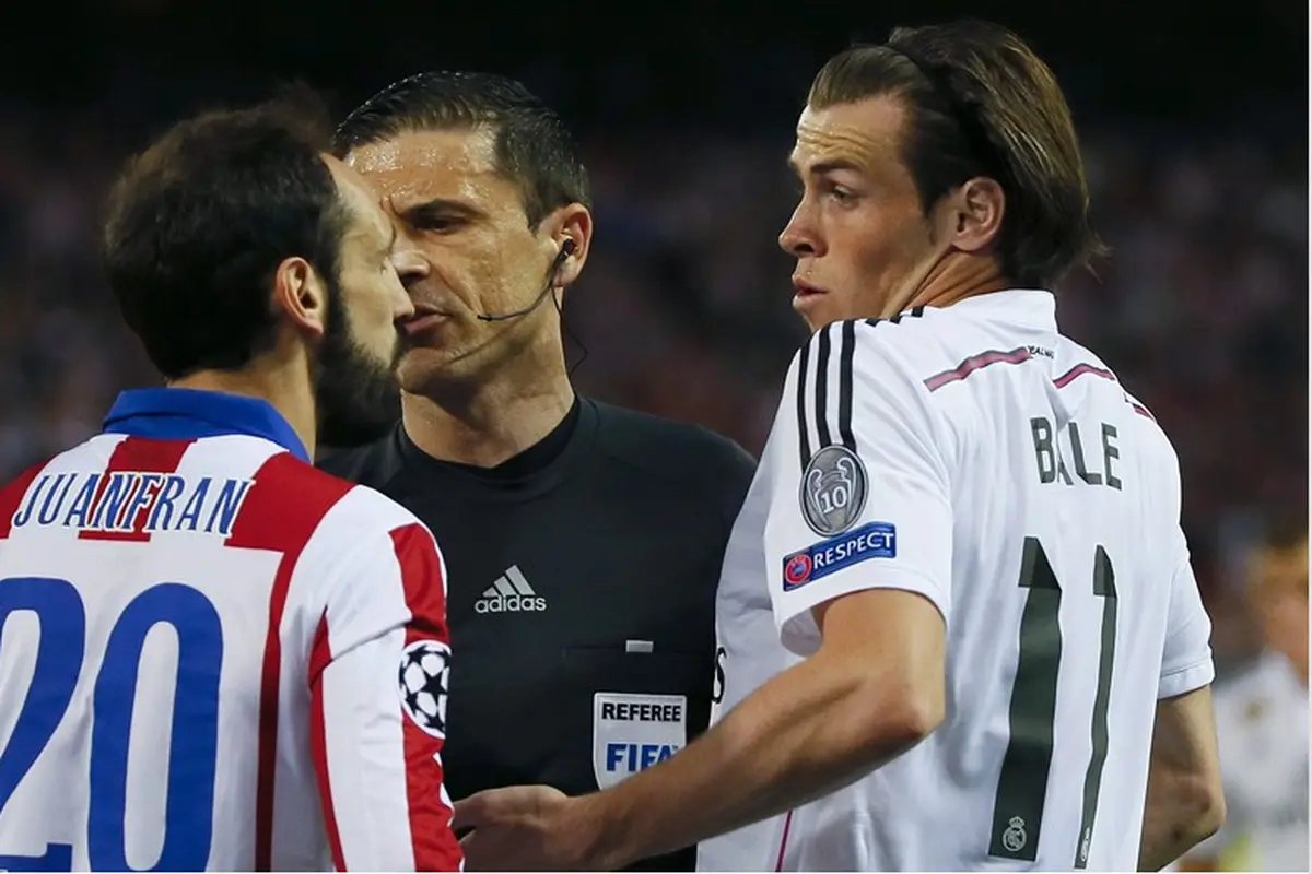 Gareth Bale (kanan)