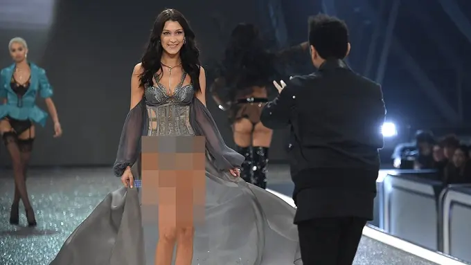 Pertemuan Bella Hadid dan The Weeknd di panggung Victoria Secret 2016 usai putus. (via. Dailymail) 
