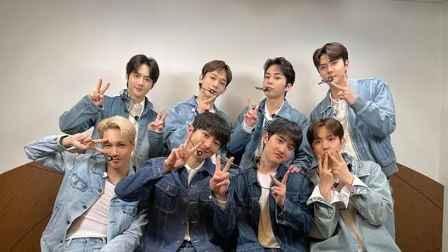 EXO
