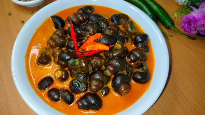 tutut siput kuah santan