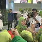 Ketua Umum Pimpinan Pusat Muslimat NU Khofifah Indar Parawansa saat menghadiri Harlah ke-78 Muslimat Nahdlatul Ulama (NU) di GBK, Senayan, Sabtu (20/1/2024). (Liputan6.com/Ady Anugrahadi)