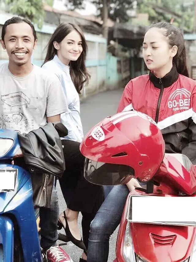 Pamer Foto saat Ikut Casting, Ini 7 Potret Enzy Storia di Awal Karier