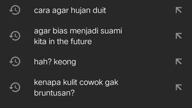 6 Riwayat Pencarian Adik di YouTube Ini Absurd, Bikin Geleng Kepala