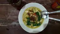Menikmati Mie Nyemek Bu Siti di Jalan Sisingamangaraja, Kota Yogyakarta (Liputan6.com/Komarudin)