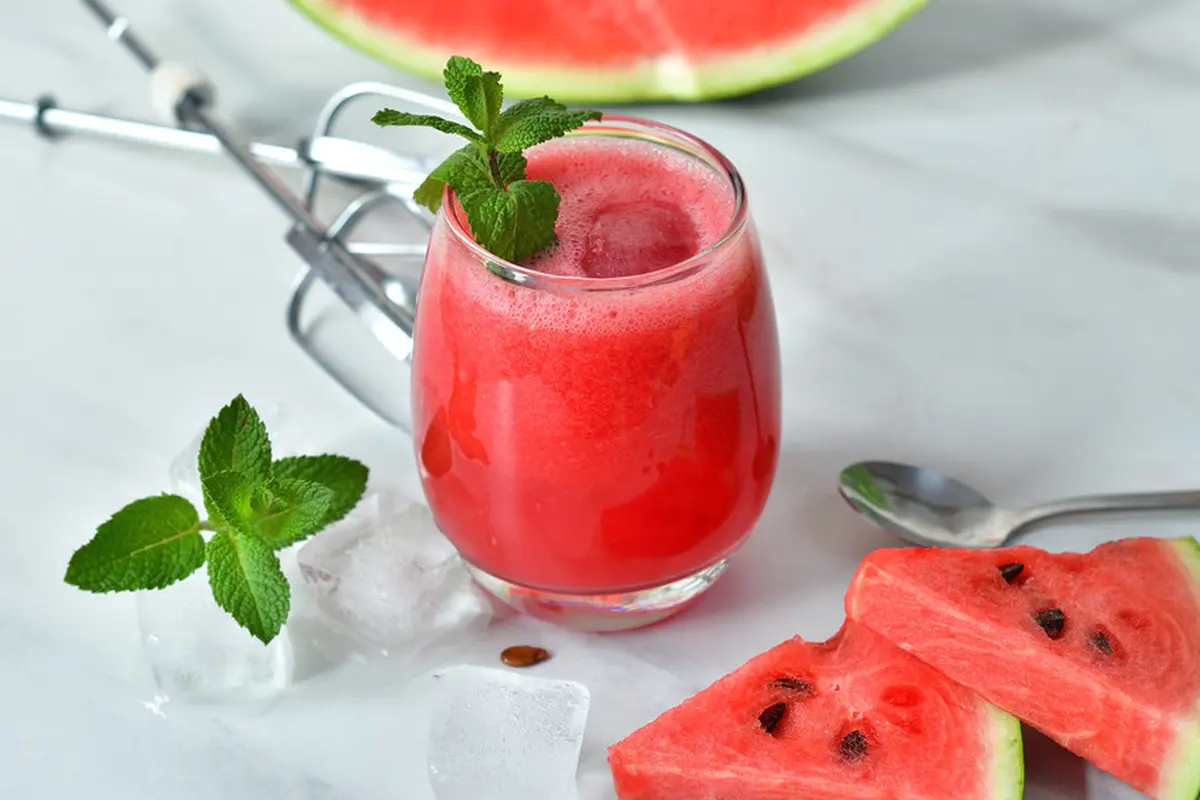 minuman jus buah semangka