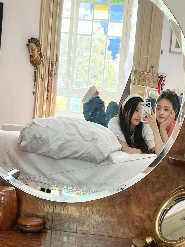 NewJeans (Instagram/newjeans_official)