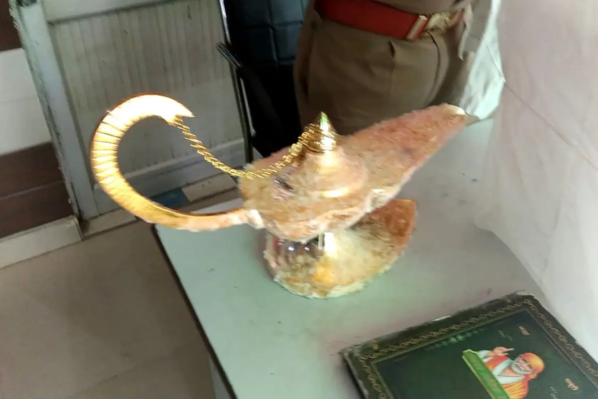 Lampu Aladdin di India