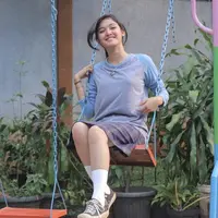 Ini alasan Cut Syifa memilih celana dibanding rok untuk sehari-hari.