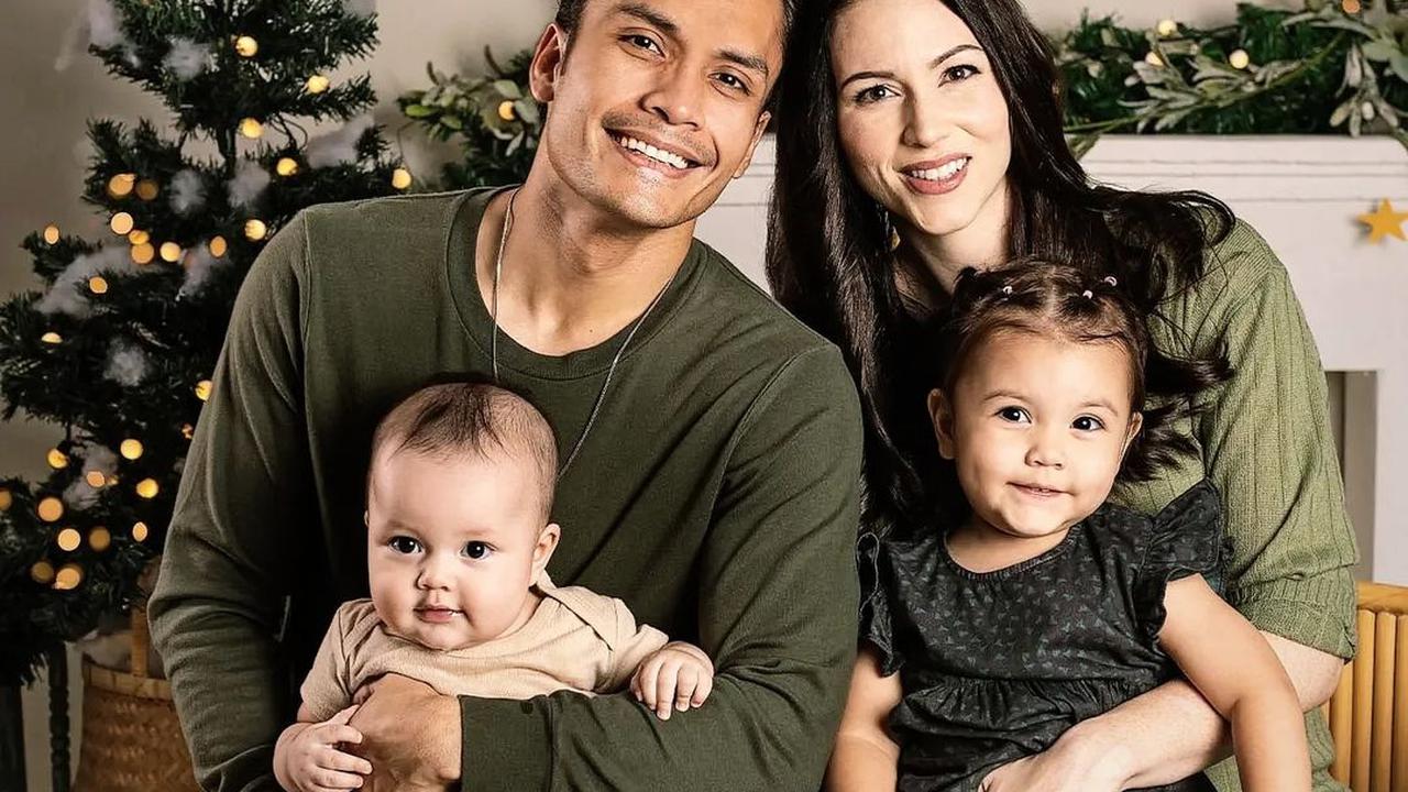 Potret harmonis keluarga Randy Pangalila (Instagram/randpunk)